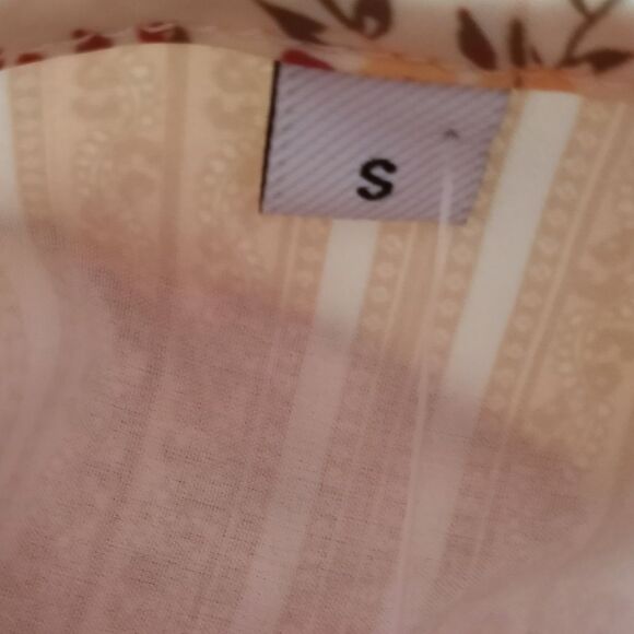 YELLOW FLORAL BOHO-INSPIRED DRESS SZ.S & L AVAILABLE NWOT - Picture 7 of 7